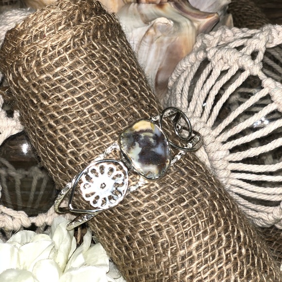 Handmade Silver Druzy Geode Bracelet - Picture 6 of 7